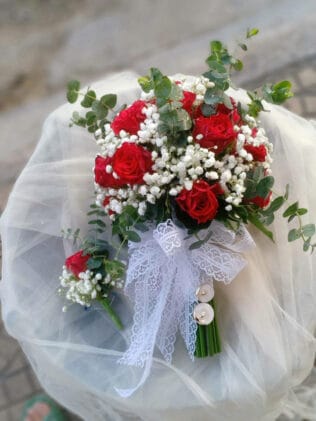 BÓ HOA CƯỚI DÁNG HẠ