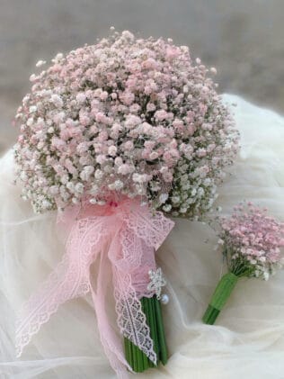 BÓ HOA CƯỚI TÌNH SON