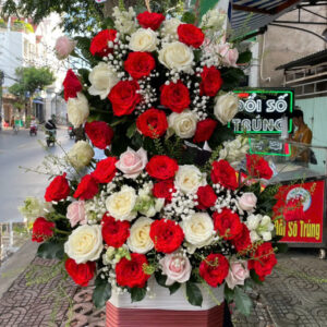 GIỎ HOA Ánh Trăng Vàng