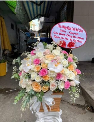 GIỎ HOA May Mắn Dồi Dào