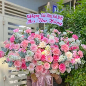 GIỎ HOA Niềm Tin Vững Chắc