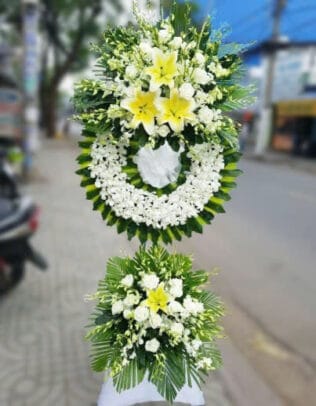 KỆ HOA VIẾNG TIỄN BIỆT