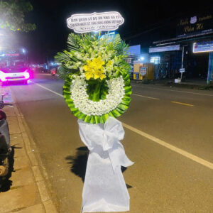 KỆ HOA VIẾNG VỀ NƠI AN LÀNH