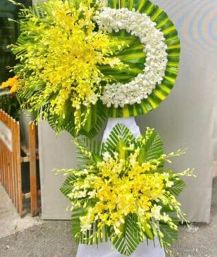 KỆ HOA VIẾNG TRI ÂN