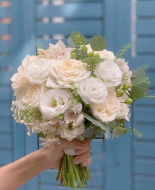 BÓ HOA CƯỚI TRÁI TIM NGỌC