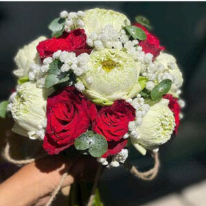 BÓ HOA CƯỚI SƯƠNG TRẮNG