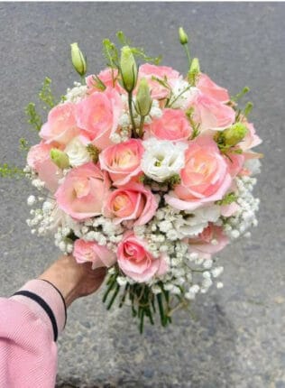 BÓ HOA CƯỚI HƠI THỞ NHẸ