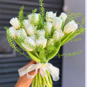 BÓ HOA CƯỚI DUYÊN TRỜII BAN