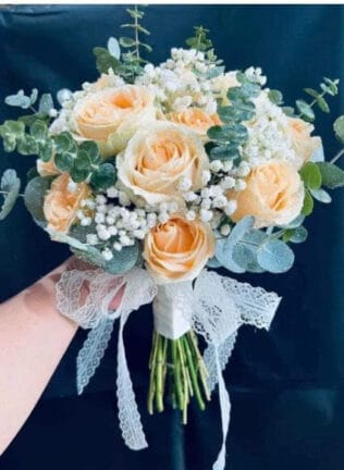 BÓ HOA CƯỚI ÁNH SÁNG TÌNH YÊU