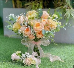 BÓ HOA CƯỚI NẮNG HỒNG